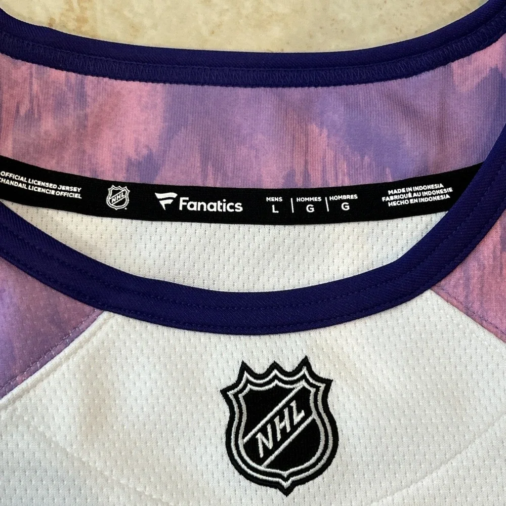 Calgary Flames Fanatics Hockey Fights Cancer‎ Practice Jersey Mens L White Pink
